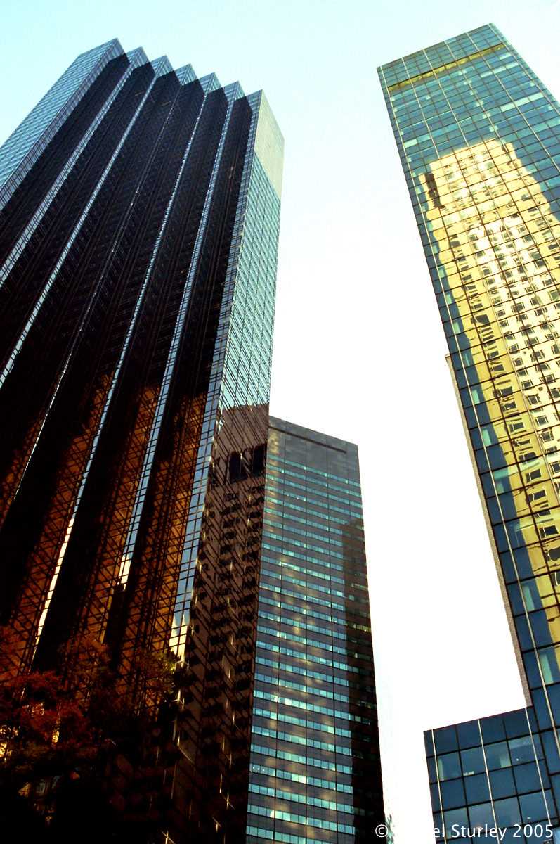 New York City, Trump Tower From 5th Avenue - November 2005